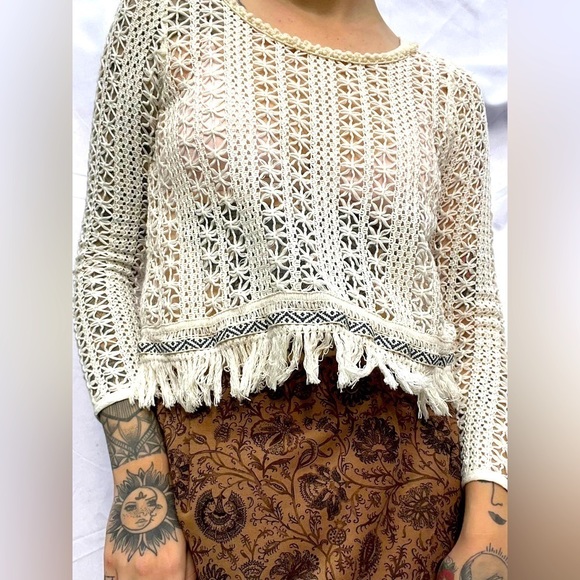 Anthropologie Sweaters - ANTHRO | Akemi + Kin Crop Sweater